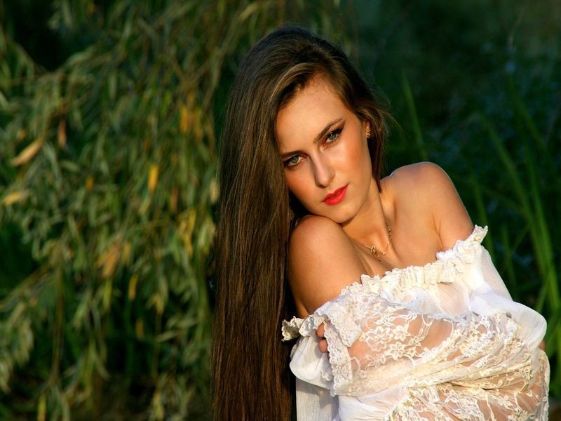 Kosmetyki fryzjerskie a ich funkcje w pielęgnacji włosów